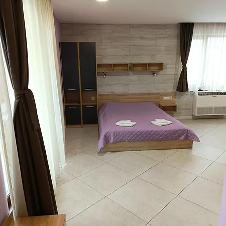 Lime House, Ξενοδοχείο με διαμερίσματα