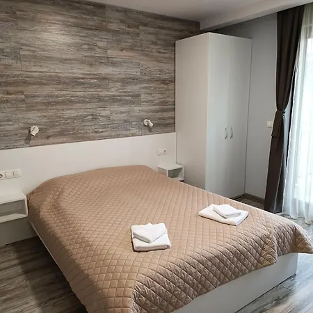 Lime House Aparthotel *
