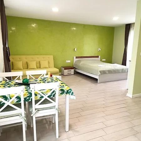 Lime House, Hotel de apartamente 4*