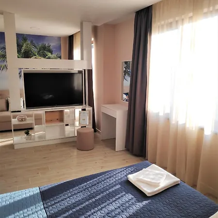 Lime House, Kiustendil