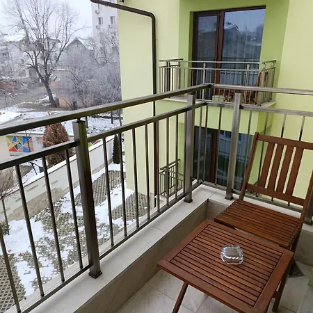 Lime House, Kjustendil