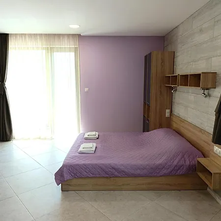 Lime House, Aparthotel Kjustendil