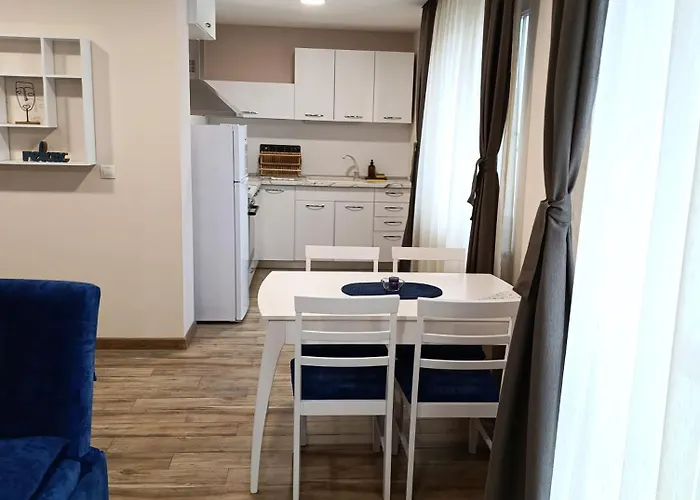 Lime House, Апарт-отель Кюстендил