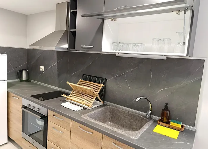 Lime House, Köstendil