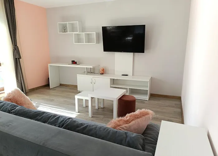 Lime House, Köstendil