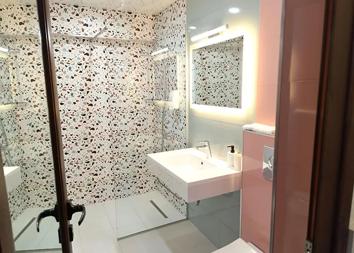 Апарт-отель Lime House, 4*