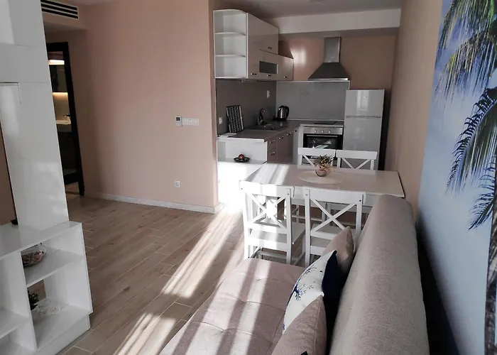 Lime House, Апарт-отель 4*